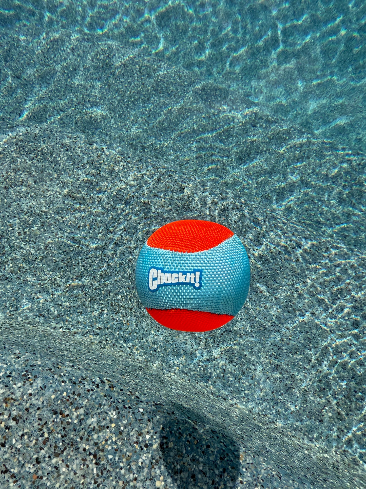 Chuckit! Amphibious Fetch Balls Medium 3 Pack