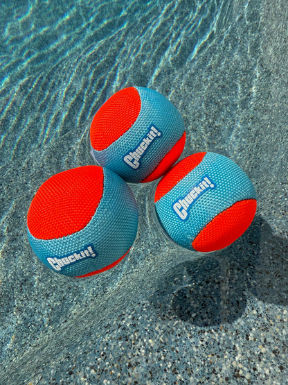 Chuckit! Amphibious Fetch Balls Medium 3 Pack
